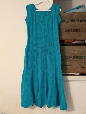 Gorgeous Hand Knit Sleeveless Teal Knit Midi Dress Size Small